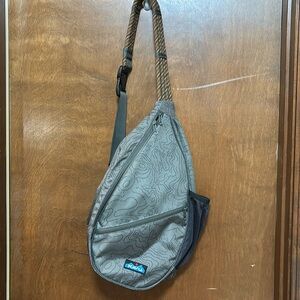 Vintage Kavu rope cross body bag. Great condition. Perfect for hiking.